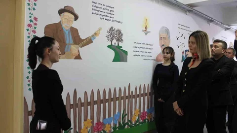 Altıntaş'ta Edebiyat Sokağı Açıldı
