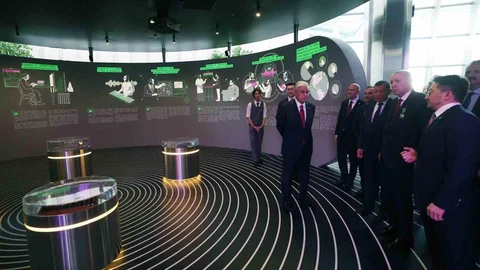 Cumhurbaşkanı Erdoğan, Astana'da Yapay Zeka Merkezini Ziyaret Etti