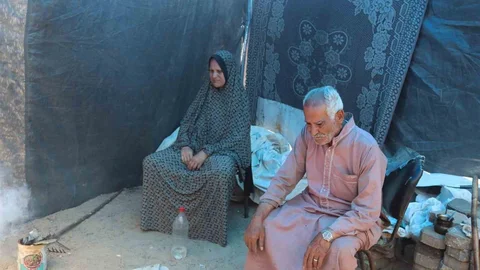 Filistinliler Gazze'de Acı Çekiyor