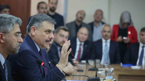 İçişleri Bakanı Çiftçi Erzurum'da Açıklamalarda Bulundu