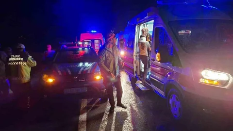Bingöl'de Trafik Kazası 8 Yaralı