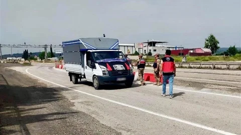 Hatay'da Hayvan Sevkiyatlarına Denetim