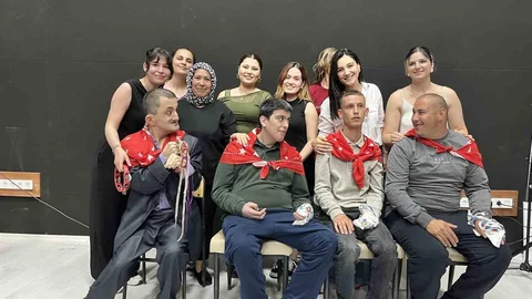 Bayındır'da Engelli Bireyler İçin Asker Eğlencesi