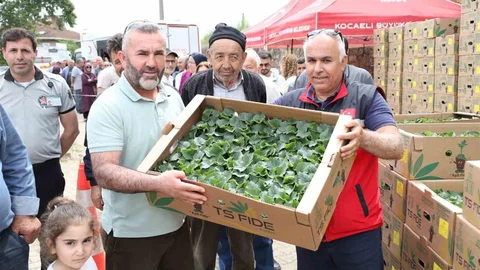Gebze'de 500 Bin Fide Desteği Verildi