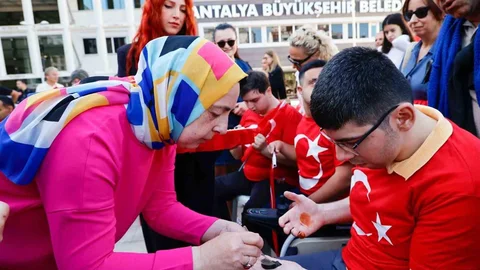 Özel Bireyler Bir Gün Asker Oldu