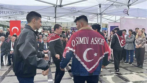Burdur'da Engelli Gençler Asker Uğurladı