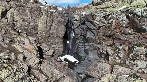 Kayseri Ekinli Şelalesi Yeniden Akmaya Başladı