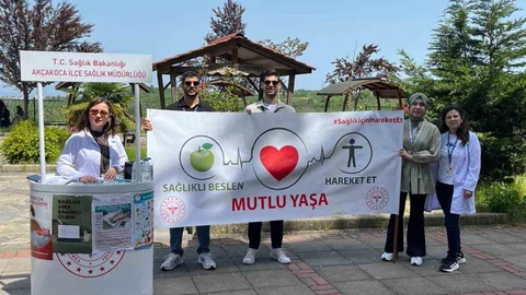 Akçakoca Bahar Şenliklerinde Sağlık Standı Yoğun İlgi Gördü