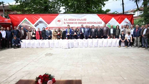 Düzce'de Dünya Çiftçiler Günü Kutlandı