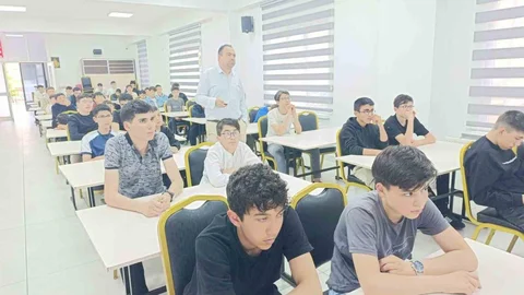 Afyonkarahisar'da Teknoloji Bağımlılığı Semineri