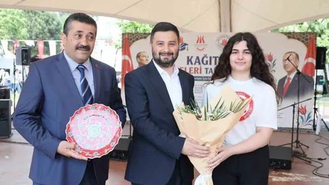 Kağıthane'de Liseler Geleceğe Umutla Buluştu