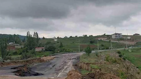 Kayseri'de Viyadük Çökmesi Yaşandı