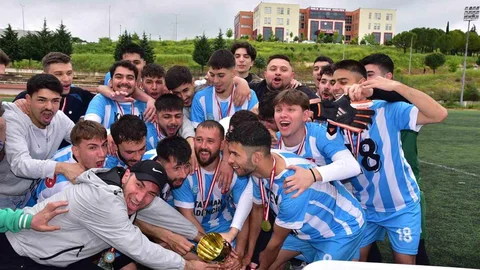 BAÜN Spor FEST 2026'da Ödüller Dağıtıldı