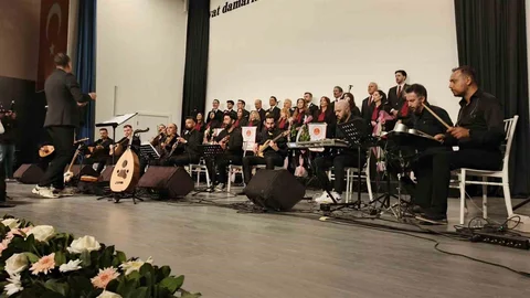 Bafra'da 19 Mayıs Konseri Düzenlendi