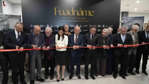 Fuat Başar'ın Sanat Yolculuğu Erzurum'da Sergilendi