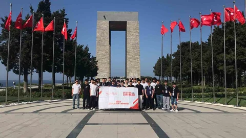 Düzce'de Gençler Çanakkale'yi Ziyaret Etti
