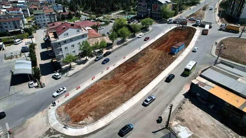 Tuzla ve Battalgazi Caddesi'nde Kavşak Düzenlemesi