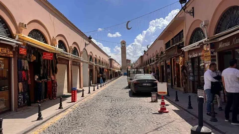 Adana'da Esnaf Belediyeye Tepki Gösterdi