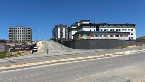 Gaziantep'te Kurban Kesilerek Açılan Genelevin Yerine Okul Yapıldı