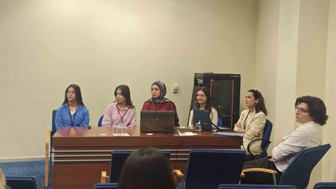 Meslek Lisesi Öğrencileri Eskişehir Sempozyumu'nda Çalışmalarını Sundular