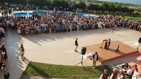 Balıkesir'de Mezuniyet Töreni Coşkusu