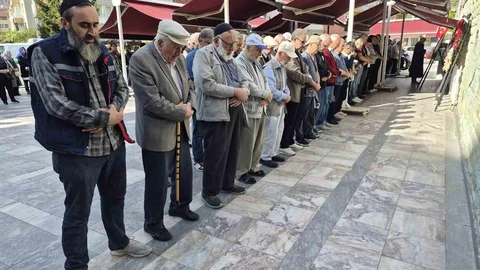 Genç Kadın Toprağa Verildi, Sürücü Tutuklandı