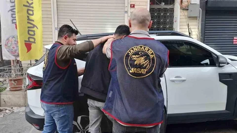 Dolandırıcılık Suçundan Aranan Şahıs Yakalandı