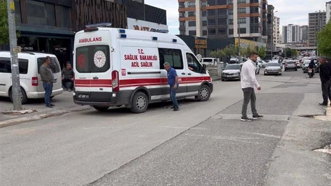 Gaziantep'te Cam Silerken Düşen Genç Kız Hayatını Kaybetti