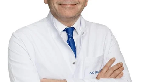 Yapay Zeka Cerrahiyi Dönüştürüyor İzmir'de