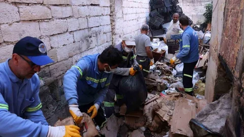 Mersin'de Tonlarca Çöp Temizlendi