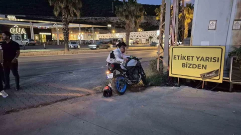 Motosikletin Çarptığı İmam Hayatını Kaybetti