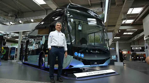 Karsan e-ATA Hydrogen İtalya'da Faaliyete Geçti