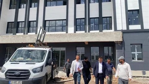 Hassa'da Kamu Binaları İnşaatı Devam Ediyor