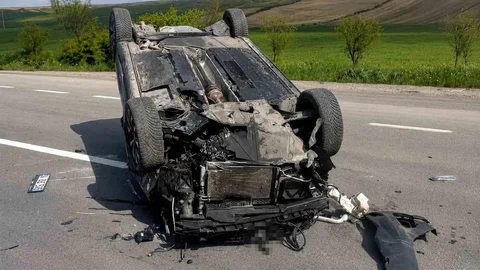 Kırıkkale'de Takla Atan Otomobil Kazası