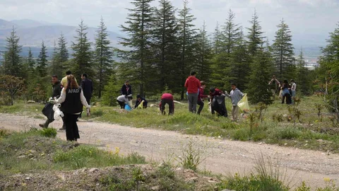 Niğde'de Orman Temizliği Etkinliği