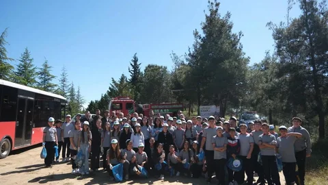 Öğrenciler Çevre İçin Bir Araya Geldi