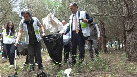 Yalova'da Orman Temizliği Etkinliği