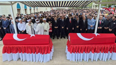 Çorlu'da Şehitlere Veda Töreni