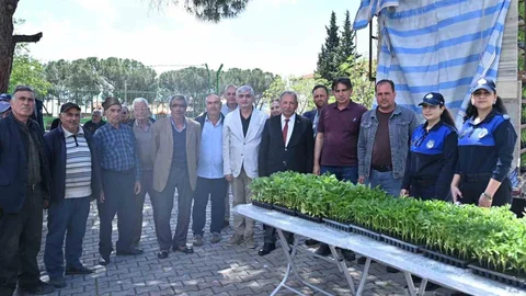 Salihli'de Üreticilere 34 Bin Fide Dağıtıldı