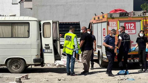 Söke'de Minibüs İçerisinde Ölüm Olayı