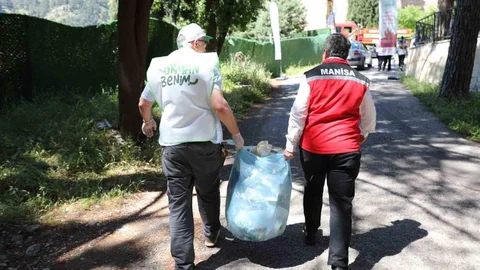 Manisa'da Ormanlık Alan Temizliği