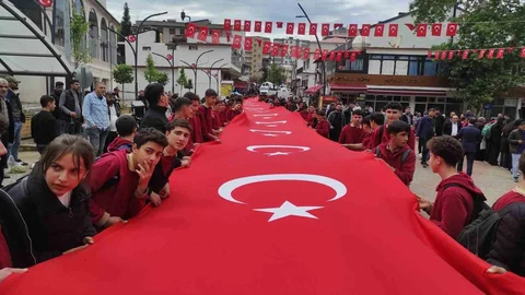 Sason'da Gençlik Yürüyüşü Düzenlendi