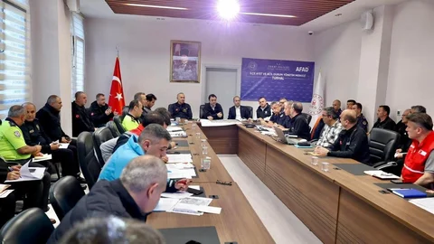 Tokat'ta Sel Alarmı ve Tedbirler Gözden Geçirildi