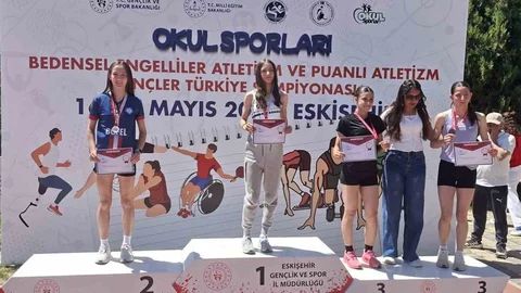 Bilecikli Sporcudan Çifte Başarı