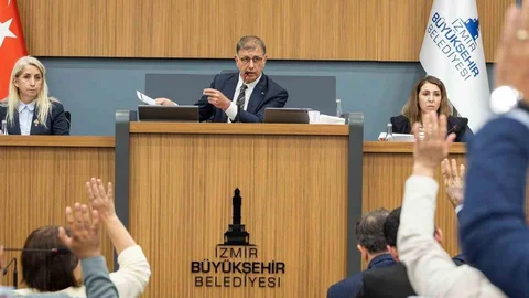 İzmir'de Su Tarifelerinde İndirim Kararı Alındı