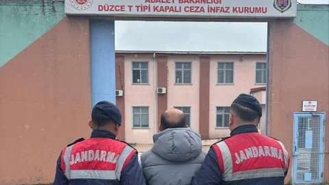 Düzce'de 56 Şahıs Gözaltına Alındı