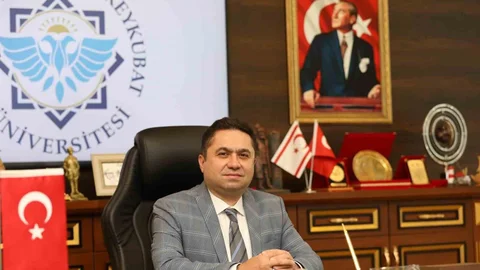 Alanya'da Rektör Türkdoğan Hastaneye Kaldırıldı