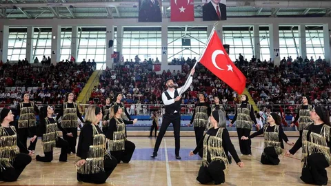 Afyonkarahisar'da 19 Mayıs Coşkusu