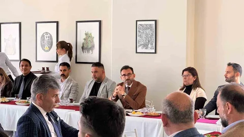 Burhaniye'de Danışma Kurulu Toplantısı