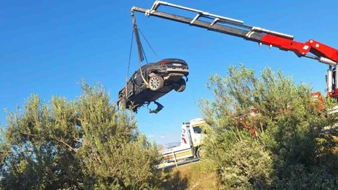 Mersin'de Otomobil Kazası Yaralıyla Sonuçlandı